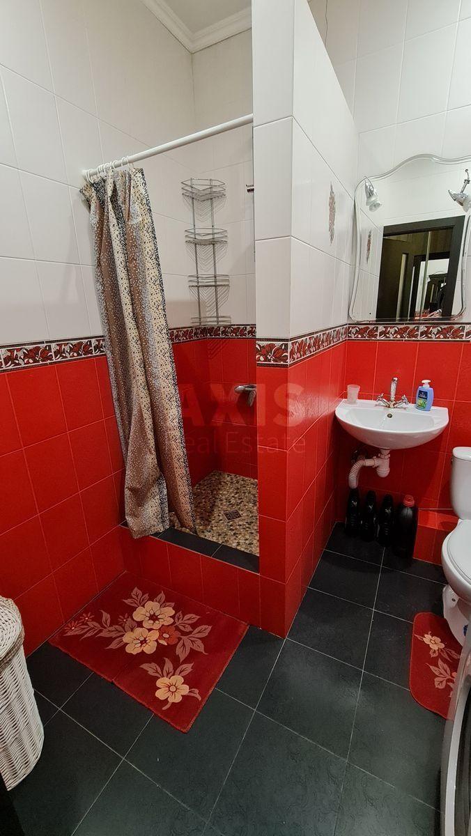 1к квартира ул. Жилянская 118609943