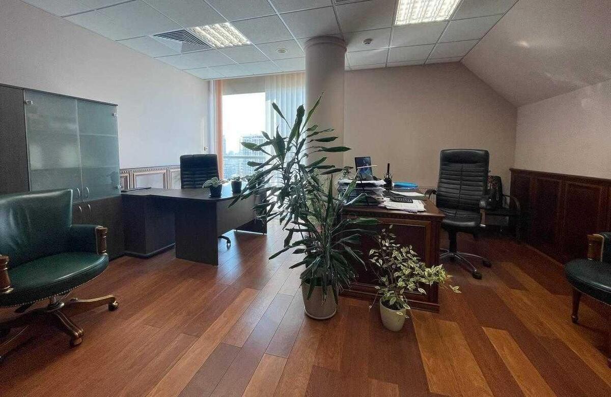 Office prov. Hrestovyj 2, 207m256814