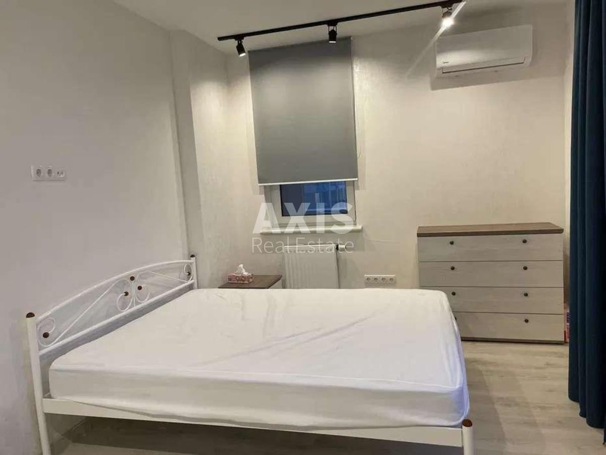 2k apartment vul. Oleksandra Olesja 4Б254874