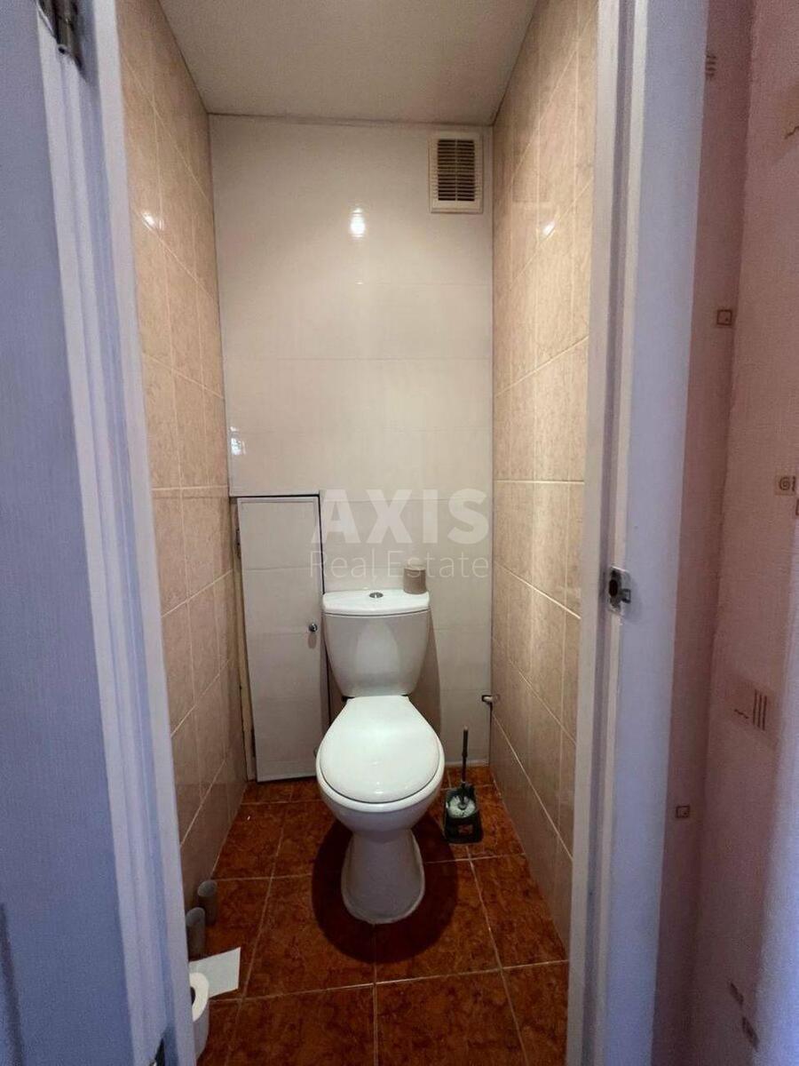 3k apartment vul. Lavruhina Mykoly 15/461