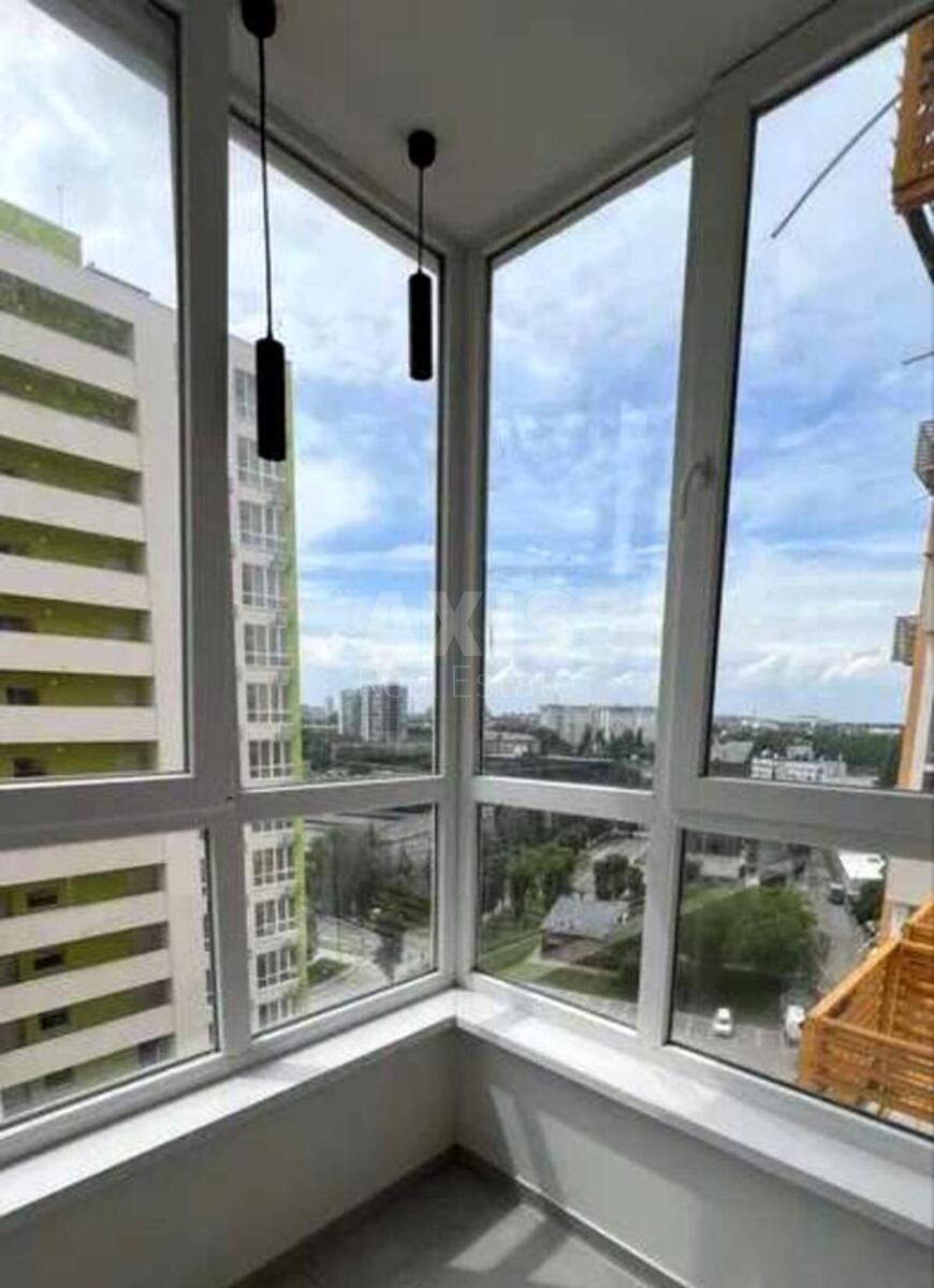 3k apartment pr-t Berestejskij 67616340