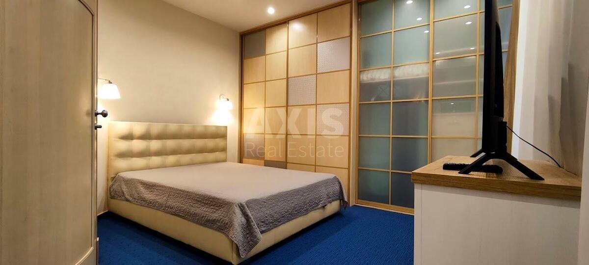 4k apartment vul. Orlyka Pylypa 10617732