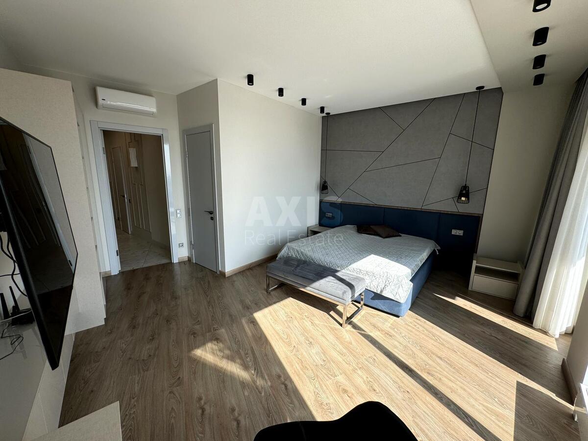 3k apartment vul. Buslivs'ka 12618106