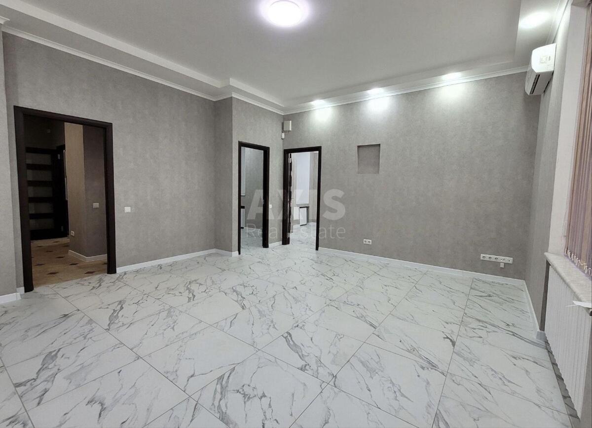 Office vul. Mazepy Ivana 3, 81m2621871