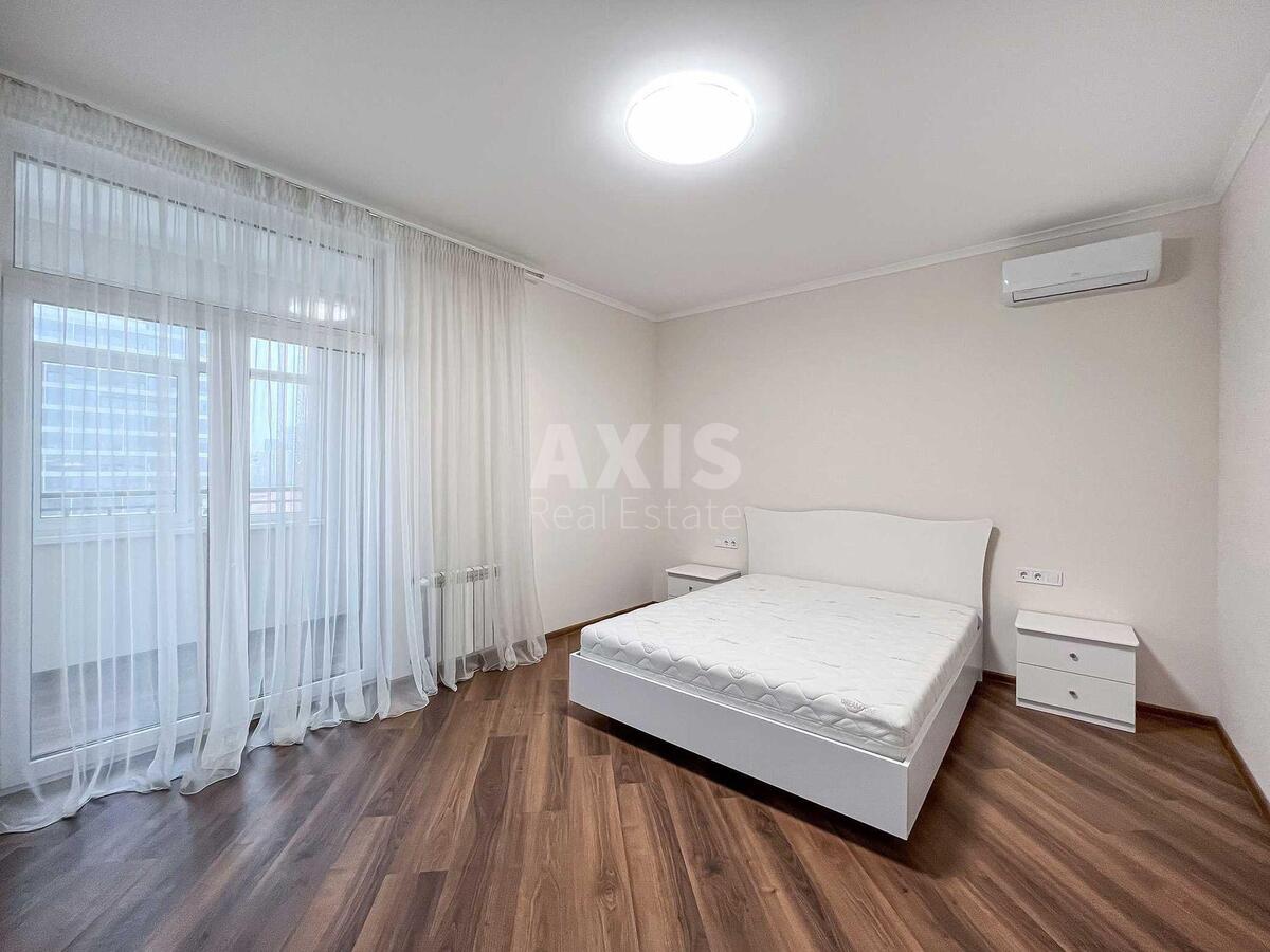 3k apartment vul. Gogolivs'ka 148
