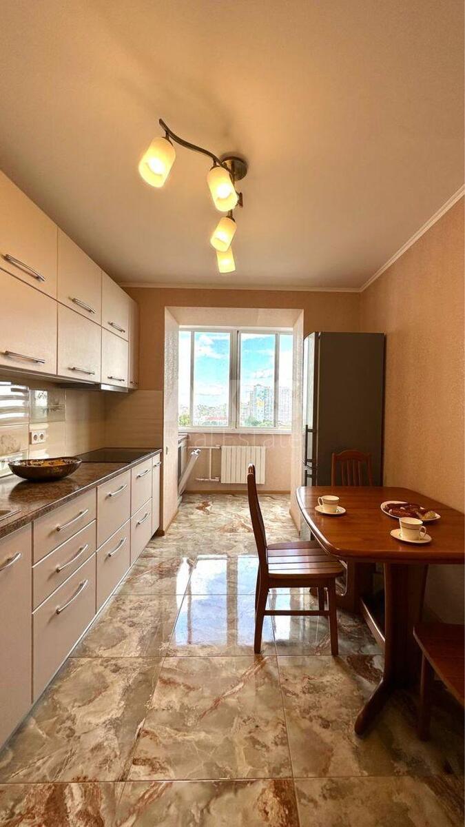3к квартира ул. Драгоманова 31594440