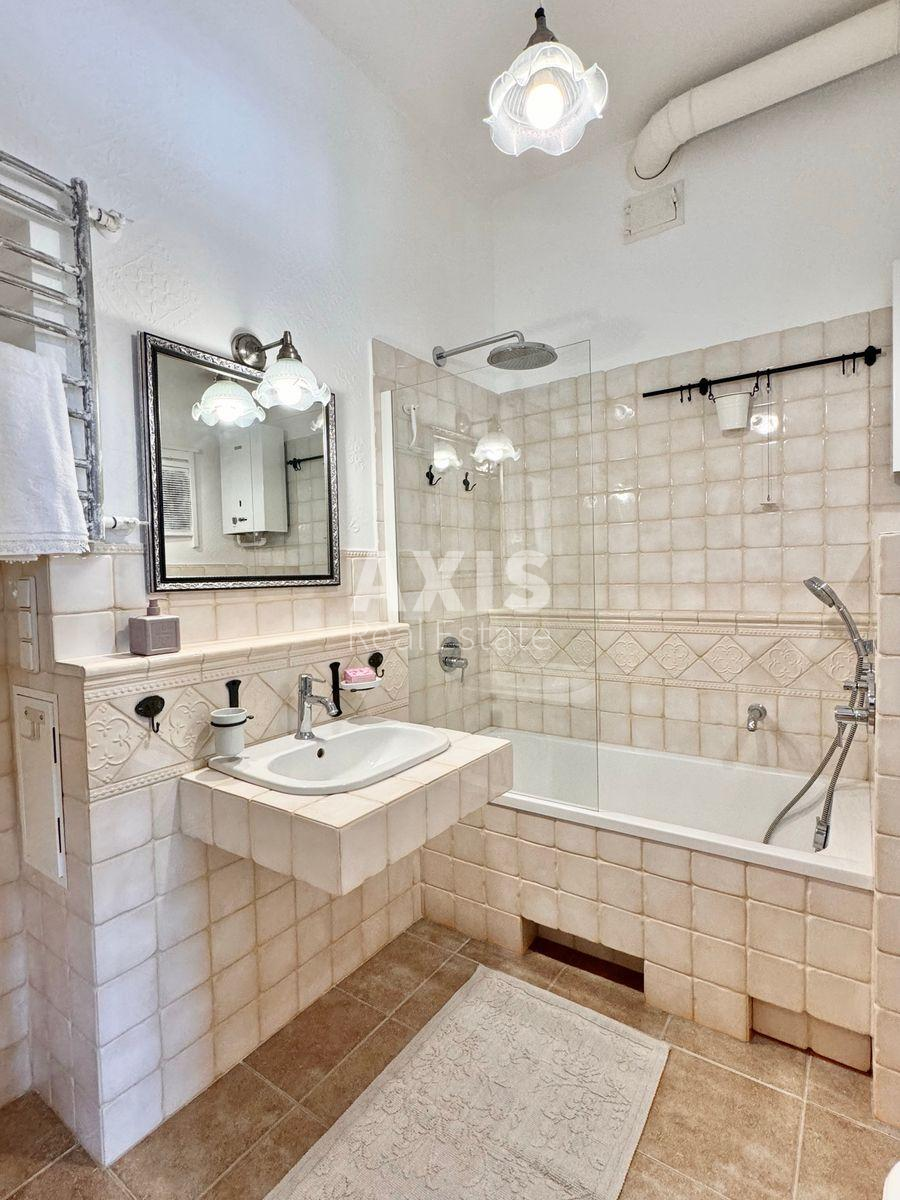 2k apartment vul. Shovkovychna 13/29