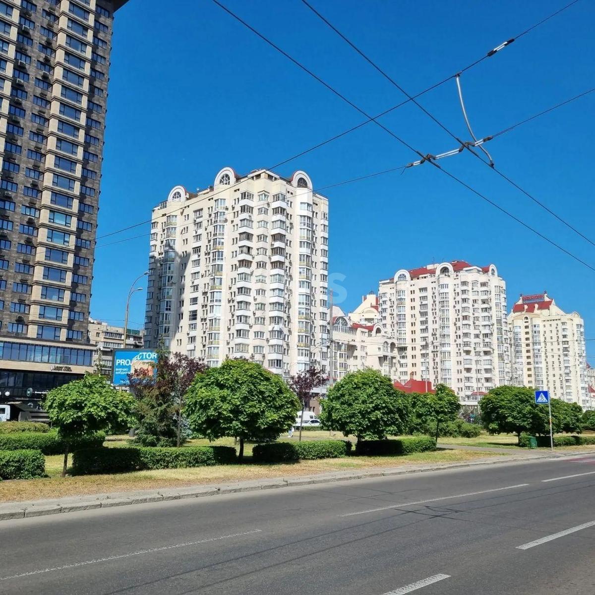 3k apartment vul. Tymoshenka Marshala 299