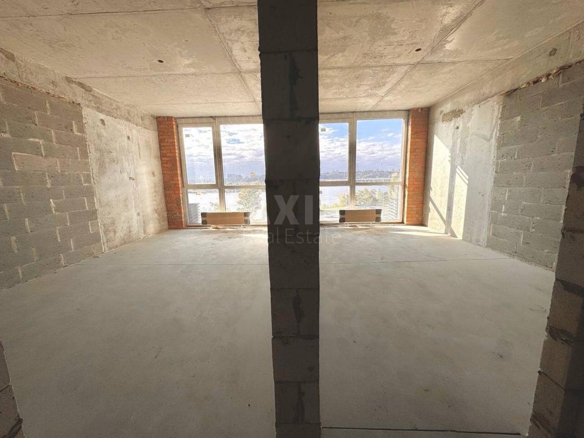 1k apartment nab. Dniprovs'ka 153