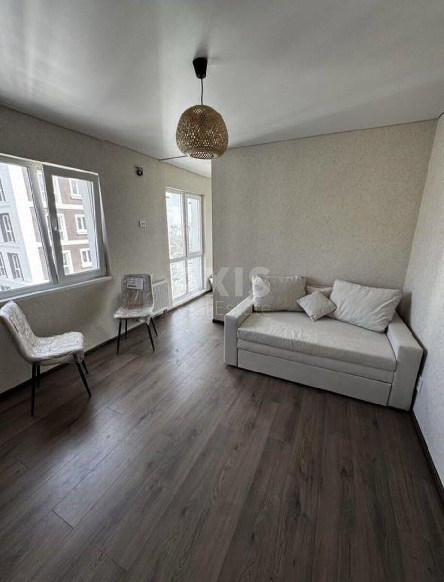 1к квартира ул. Михаила Максимовича 24627571