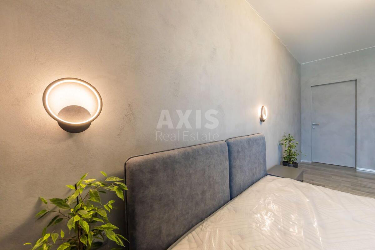 4k apartment pr-t Peremogy 11584535