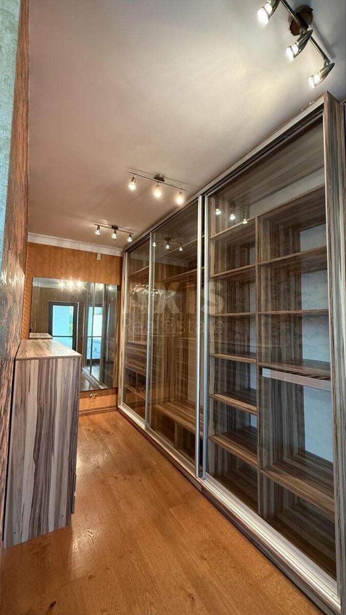 House vul. Sadova 8-a, 320m2, Kyiv city585944