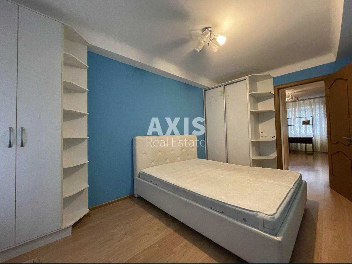 3k apartment vul. Novodarnyc'ka 273