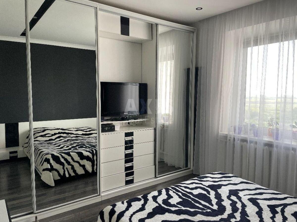 3k apartment vul. Myloslavs'ka 47А3