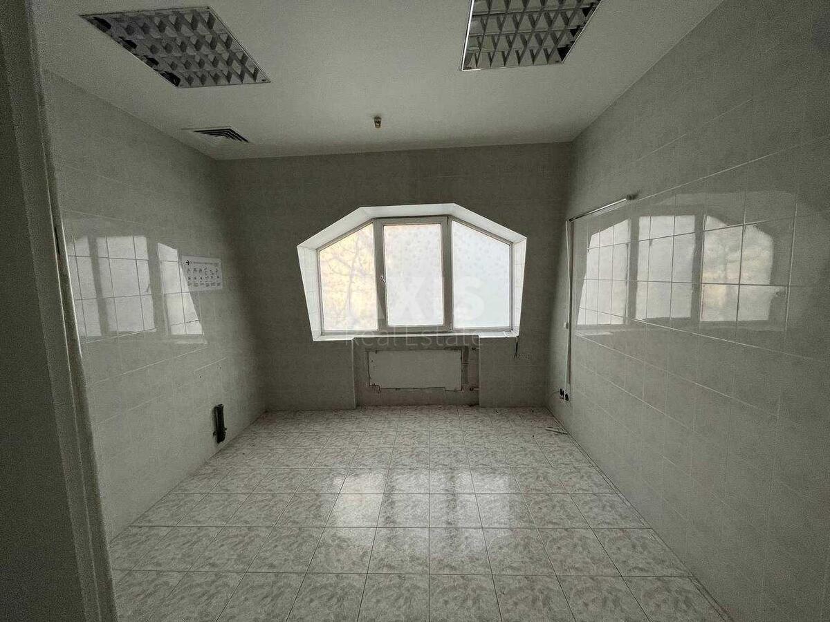 Service object vul. Zoologichna 3Д, 400m27