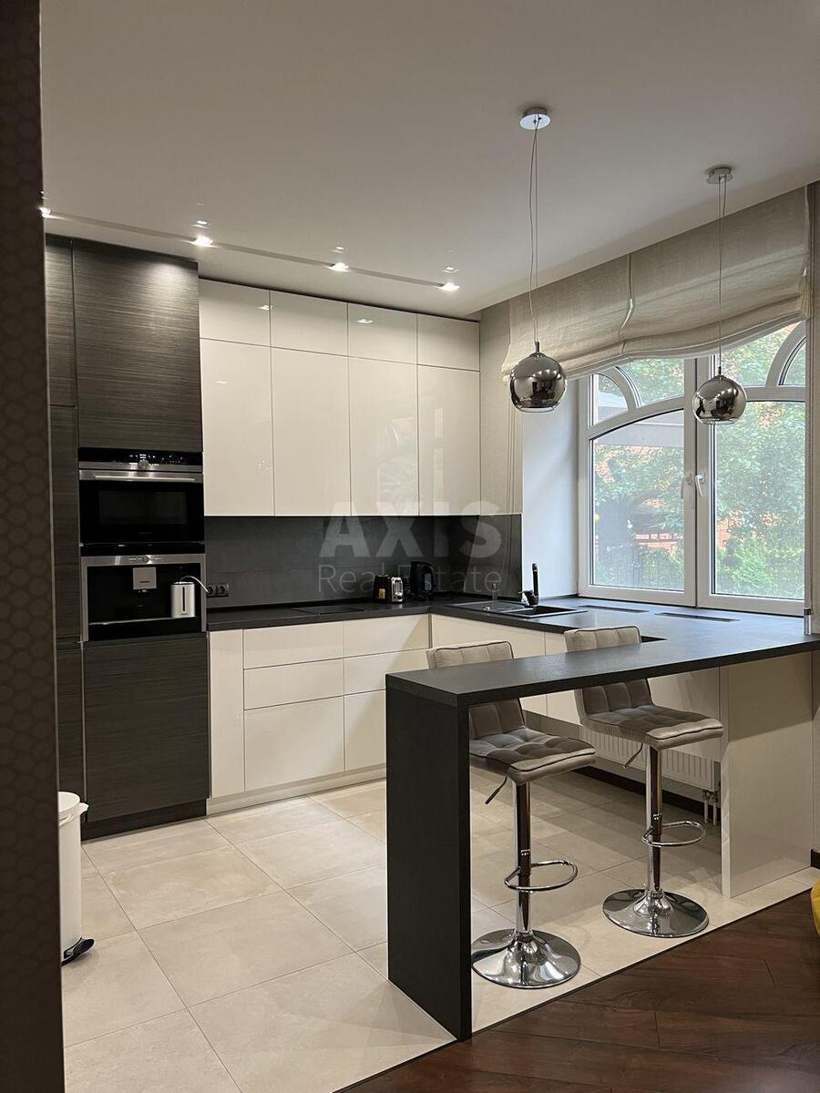 2k apartment vul. Shmidta Otto 14А596180