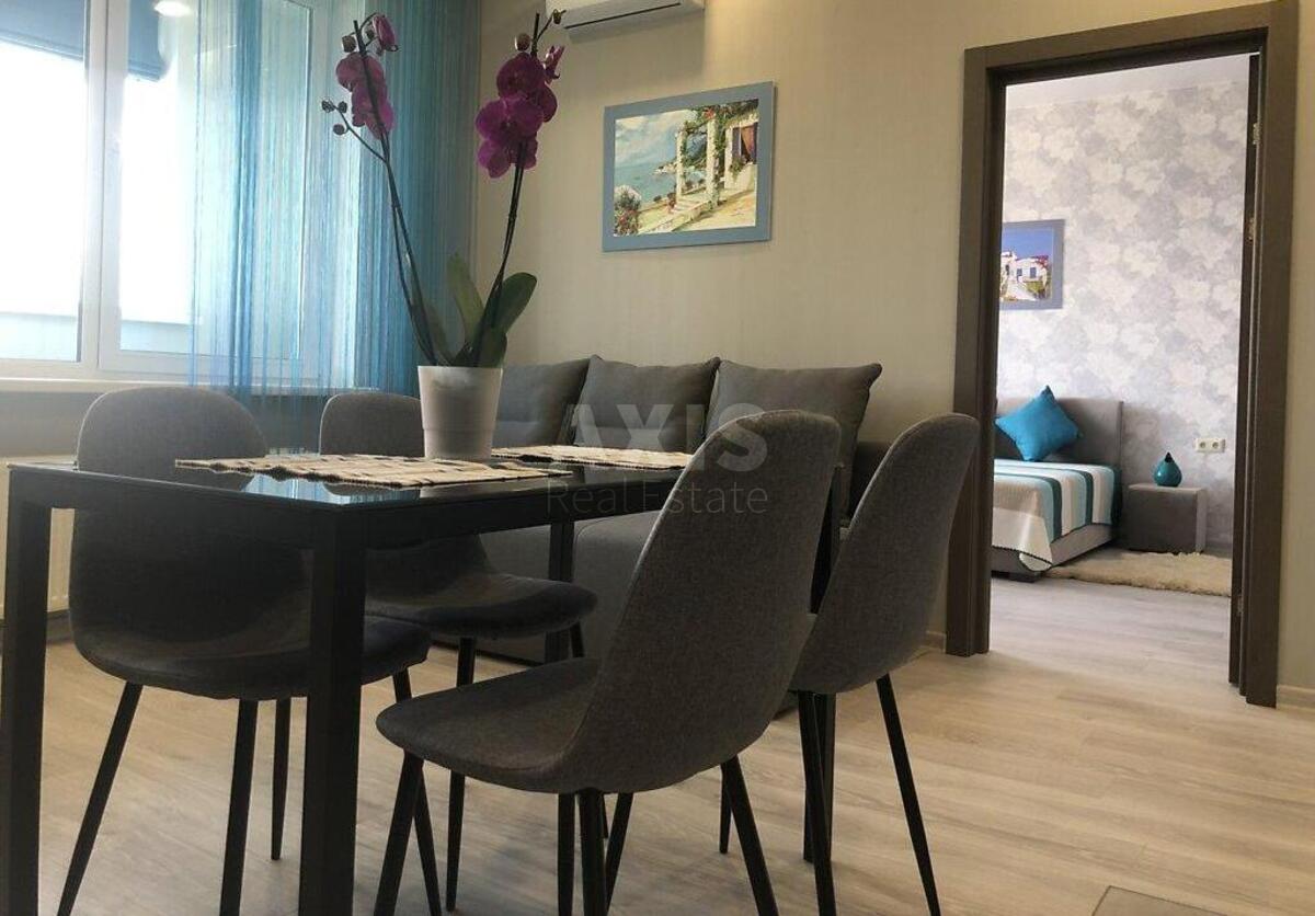 1k apartment pl. Obolons'ka 1, корп. 11