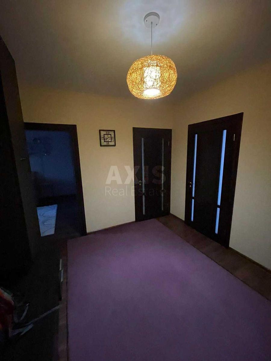 3k apartment vul. Bal'zaka Onore de 81