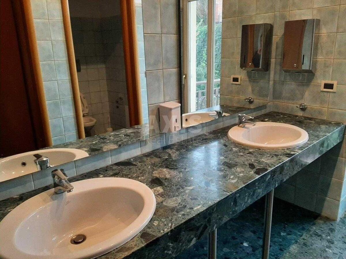 Office vul. Volos'ka 11А, 962m25