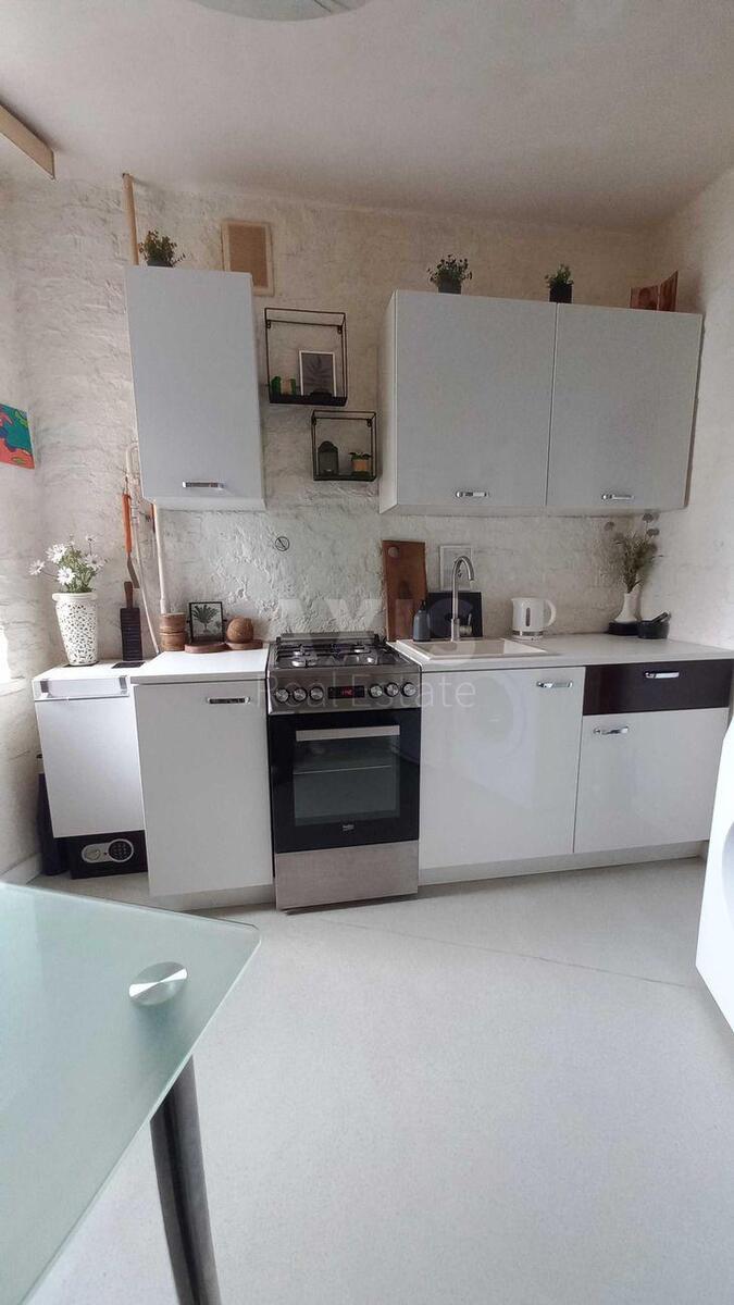 3k apartment vul. Symyrenka 14/9