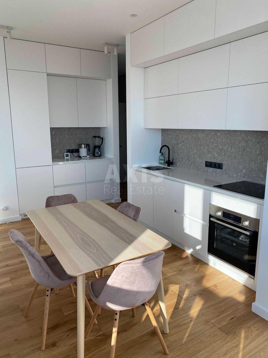 3k apartment vul. Mykil's'ko-Slobids'ka 3А3