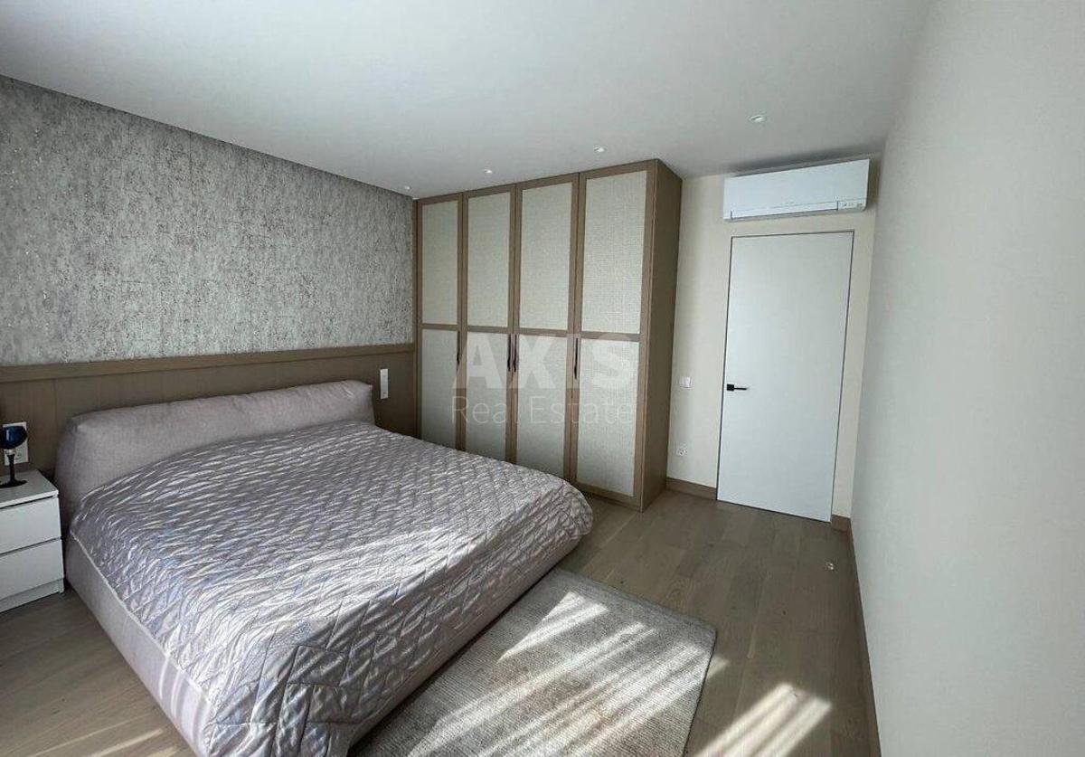 3k apartment vul. Metrologichna 25408668