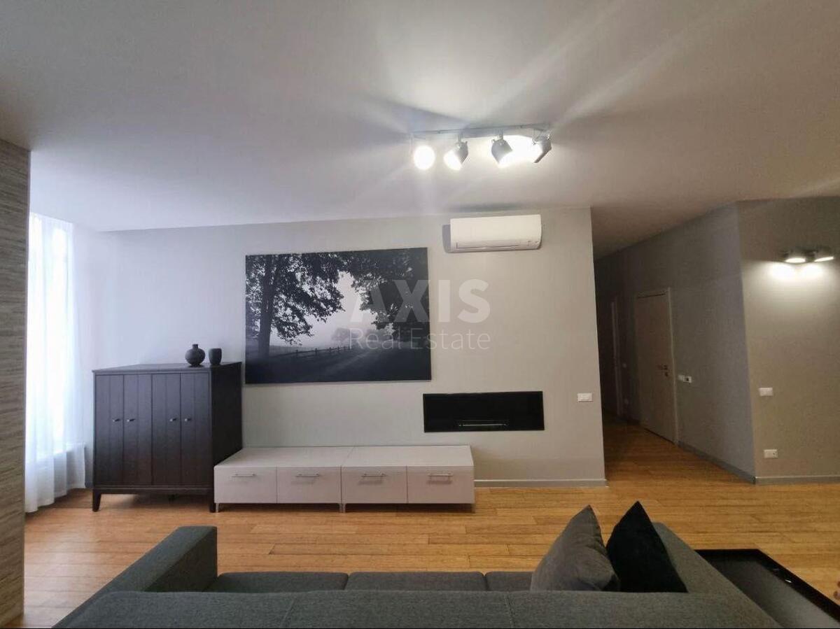 3k apartment vul. Jevgena Konoval'cja 32Г606052