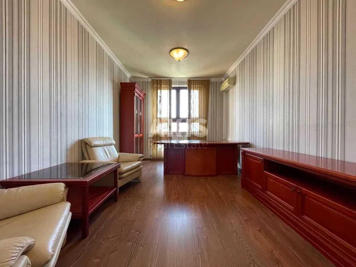 Офис ул. Руставели Шота 44, 180м2598148