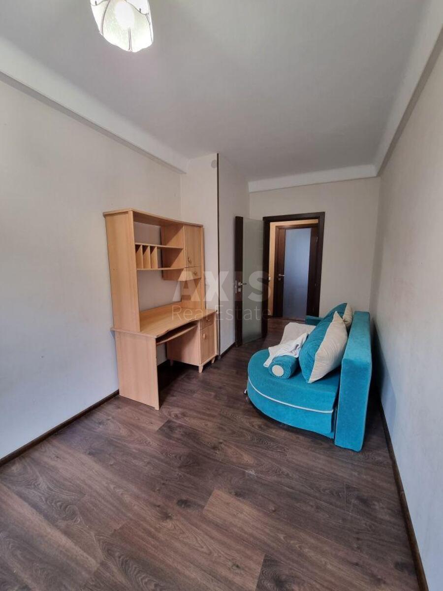 3k apartment vul. Uinstona Cherchillya 22Б611738