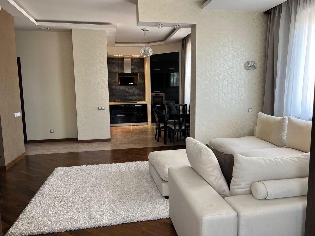 1k apartment pr-t Geroi'v Stalingrada 2Г582648