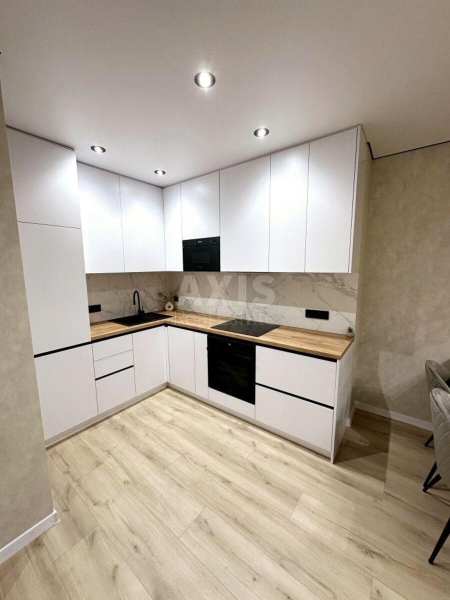 1k apartment vul. Kavaleridze Ivana 7