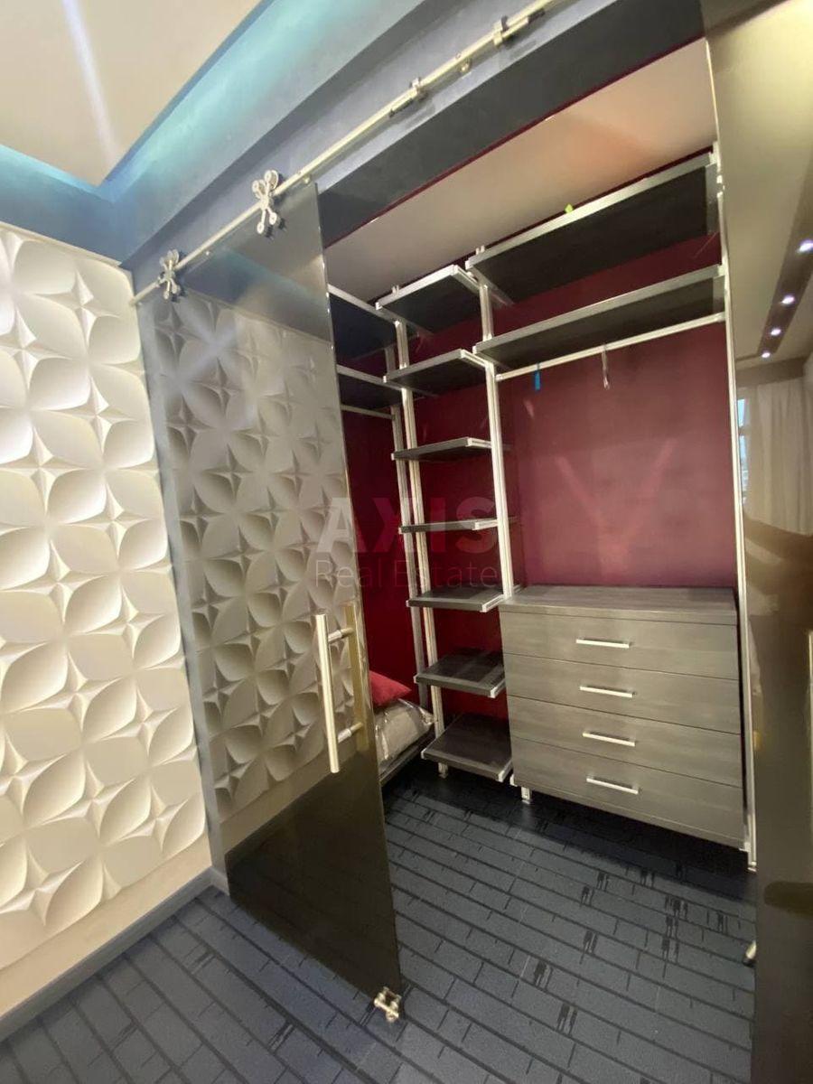 3k apartment vul. Parkovo-Syrec'ka 4Б580527