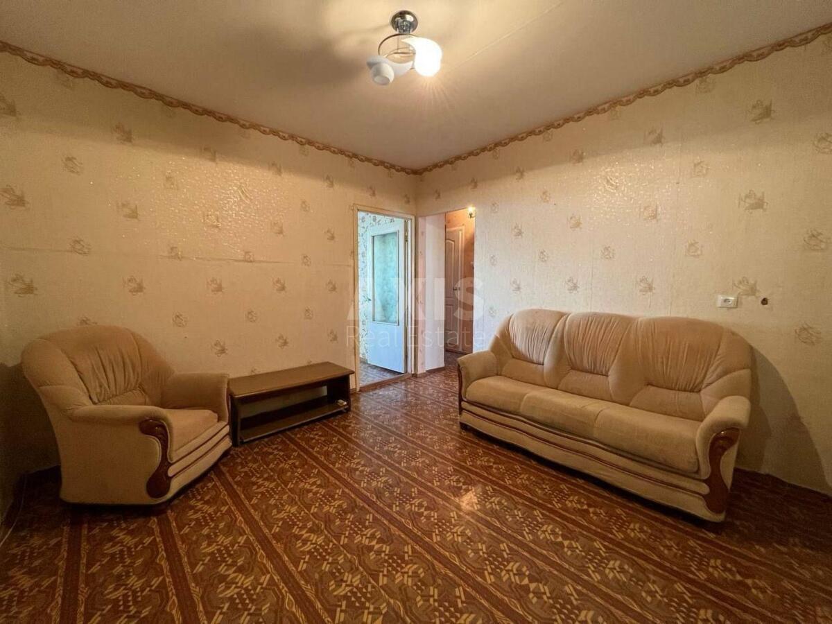 3k apartment vul. Lavruhina Mykoly 15/462