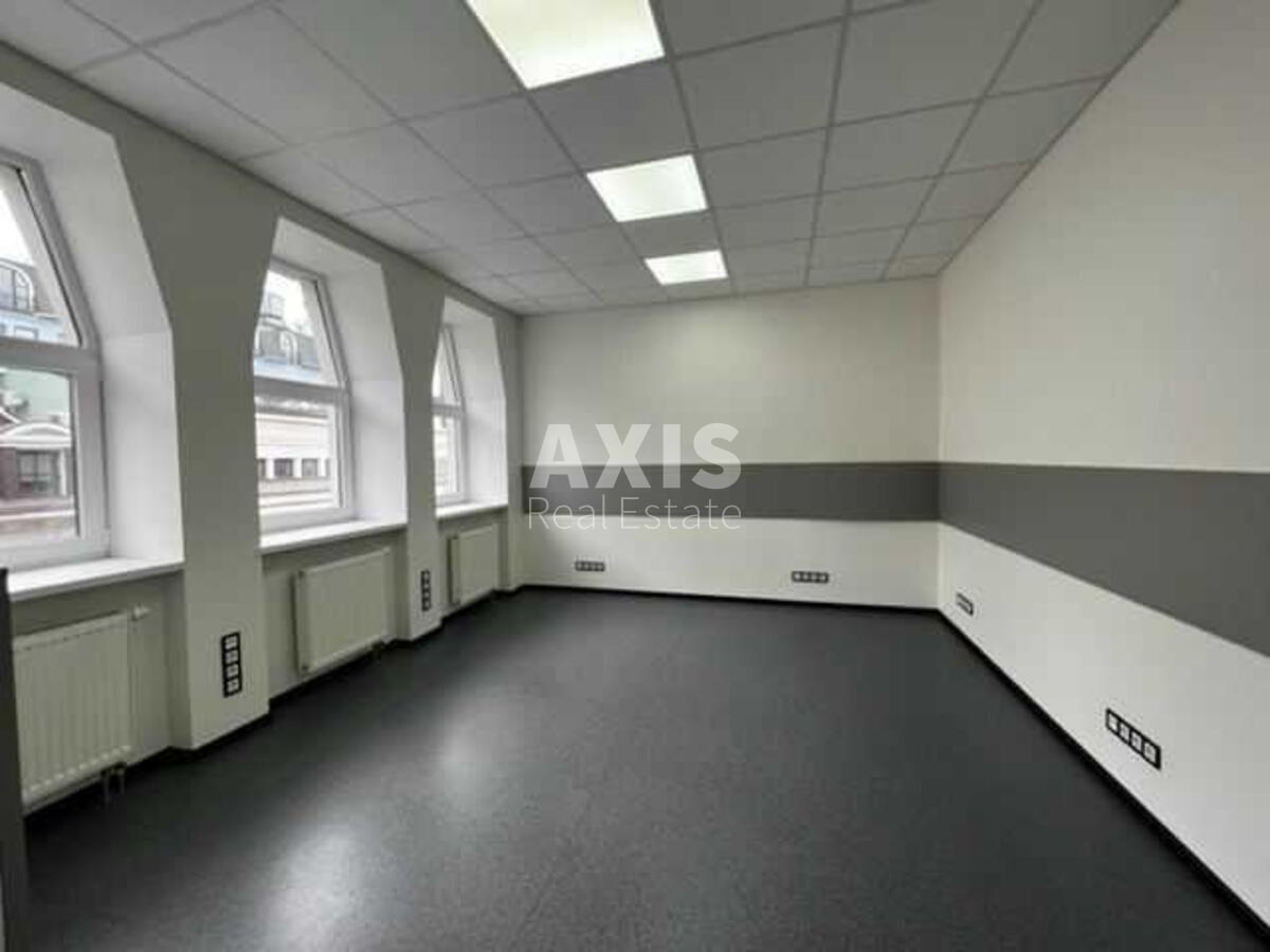 Office vul. Vozdvyzhens'ka 51А, 152m2553031