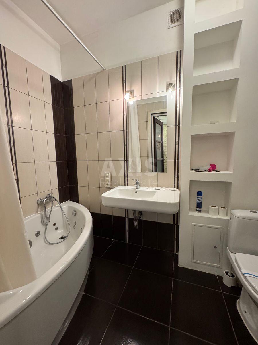 1k apartment bul. Lesi Ukrai'nky 68