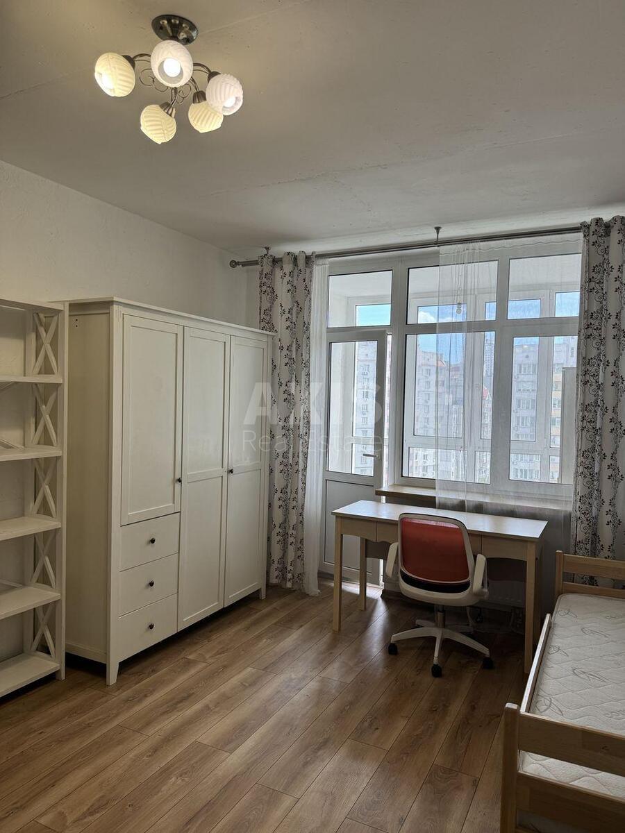 2k apartment vul. Ahmatovoi' Anny 22621646