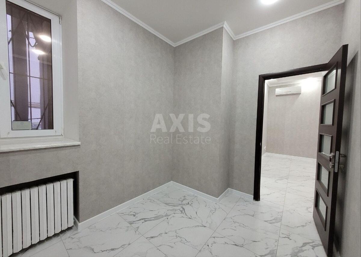 Office vul. Mazepy Ivana 3, 81m2621872