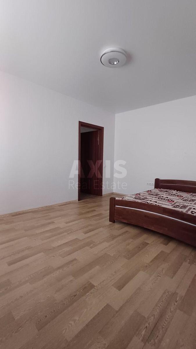 4k apartment vul. Boryspil's'ka 2510