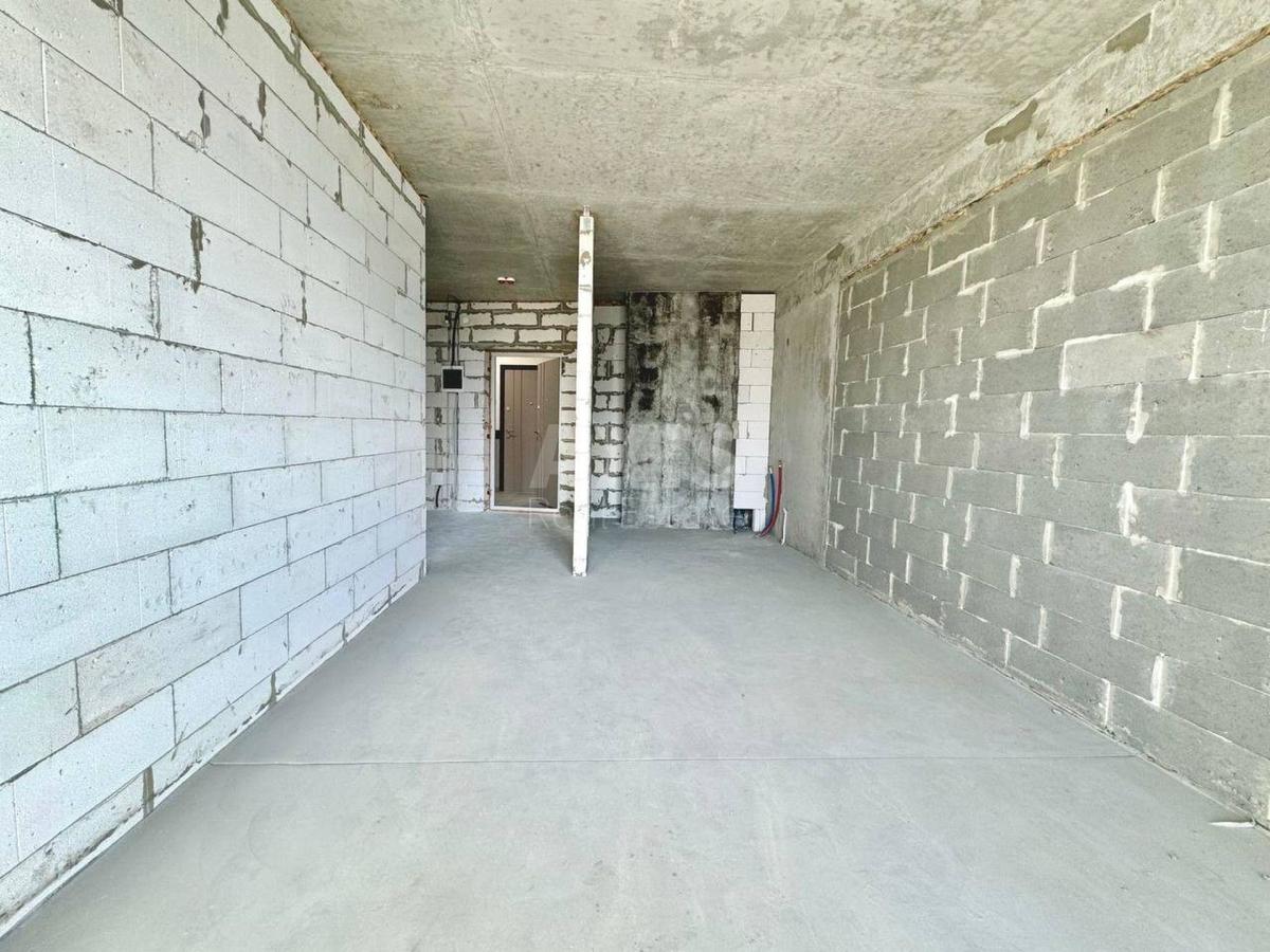 1k apartment nab. Dniprovs'ka 154