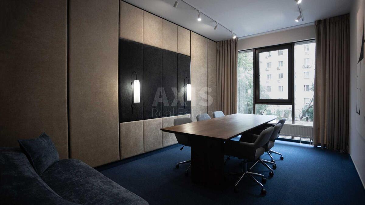 Office vul. Vasylya Tyutyunnyka 28А, 100m2631222