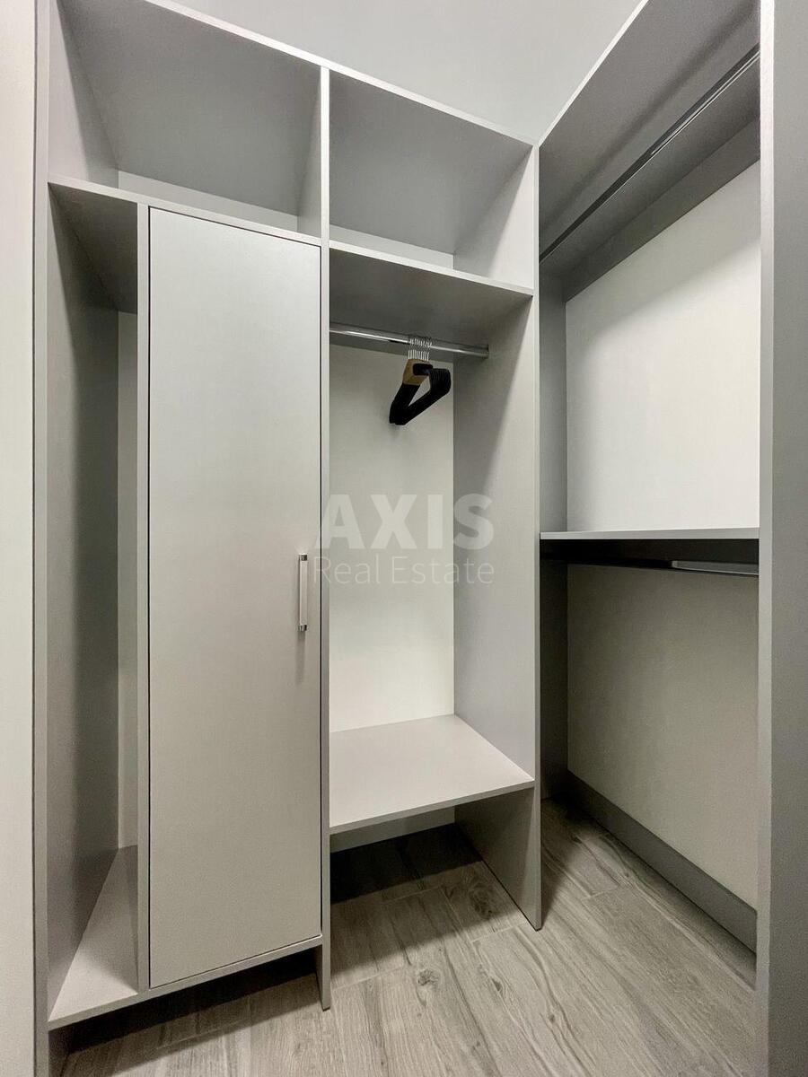 2k apartment vul. Pivnichno-Syrec'ka 25
