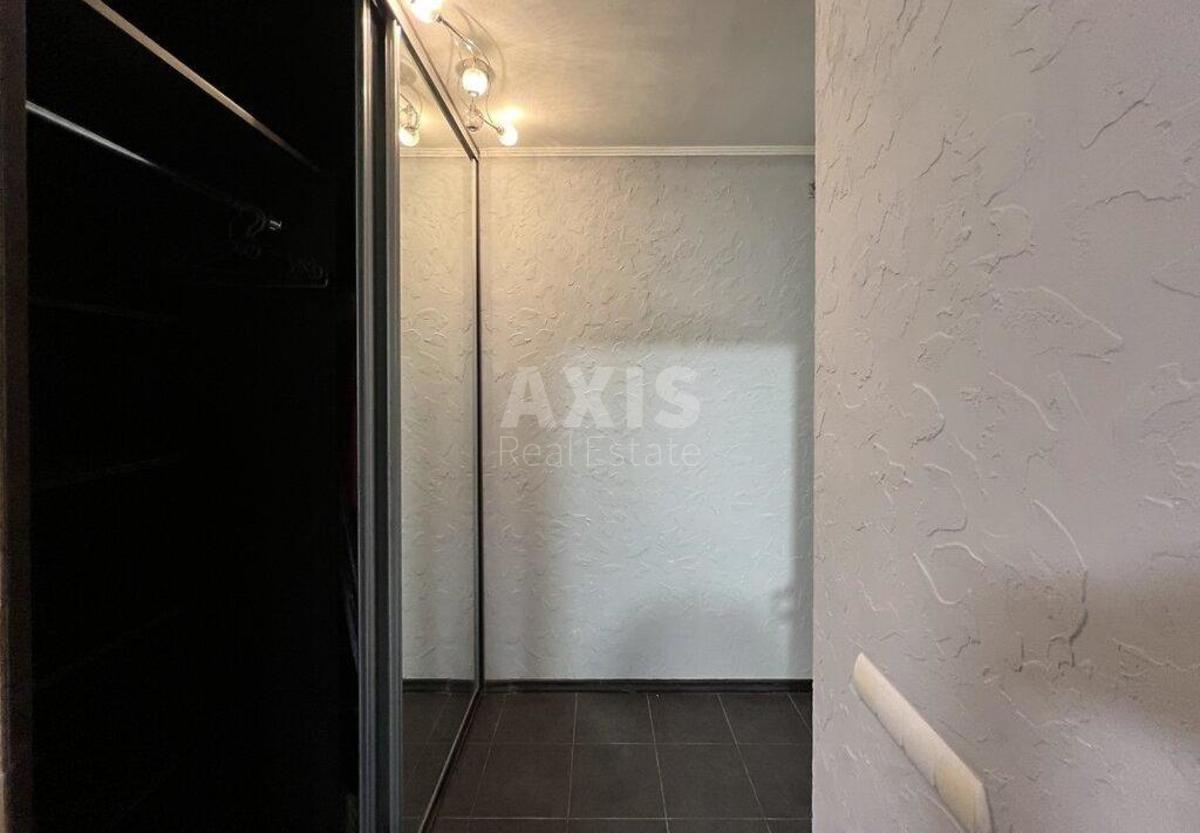1k apartment vul. Zoologichna 4А5