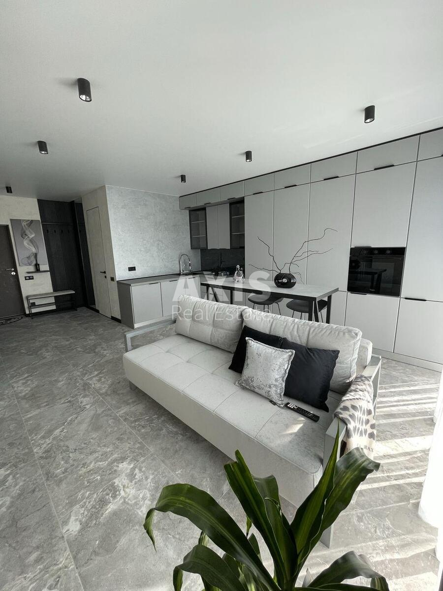 2к квартира ул. Богатырская 322