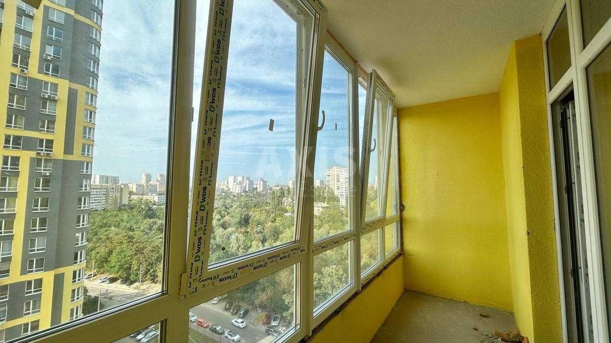 2k apartment vul. Radchenka Petra 270