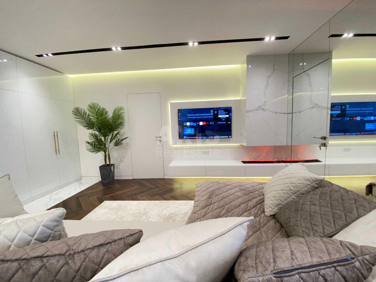 3k apartment vul. Glybochyc'ka 73561485
