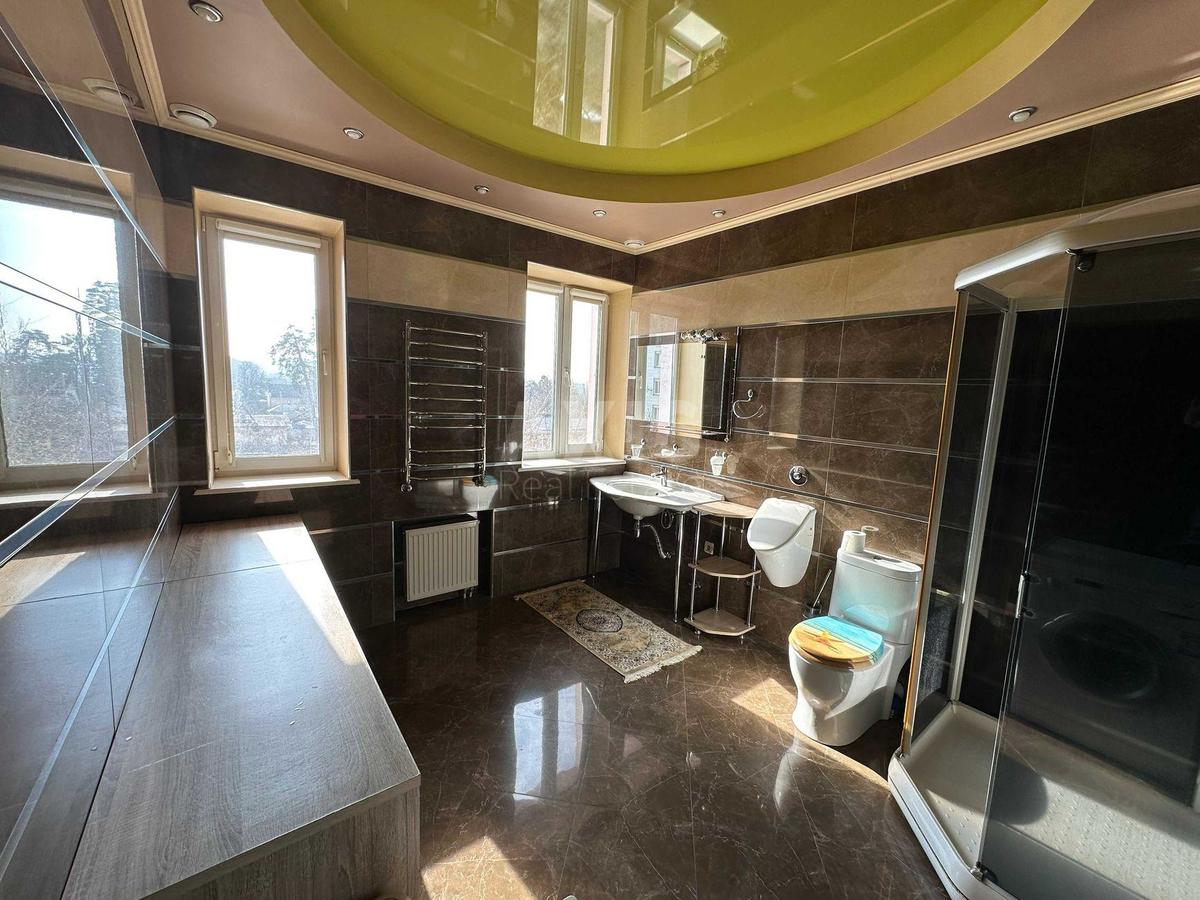 5k apartment vul. Verhovynna 84359882