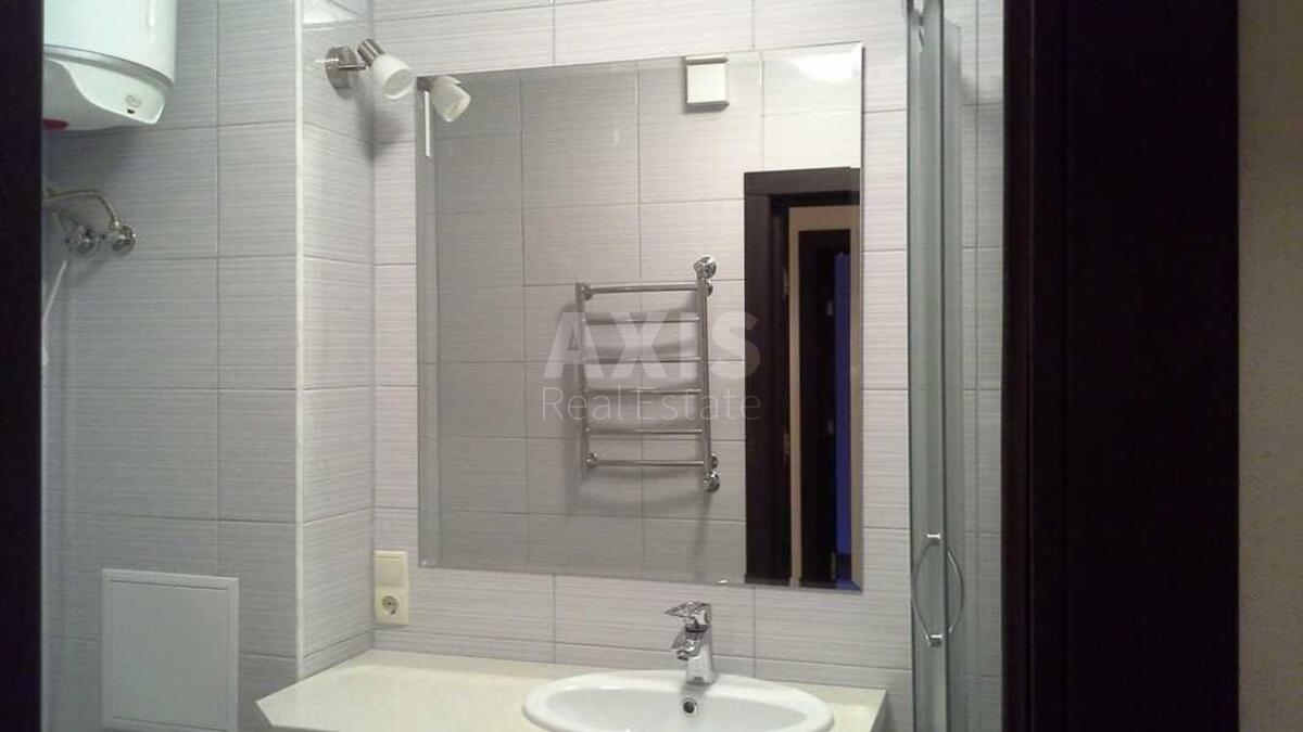 1k apartment pr-t Glushkova Akademika 23599535