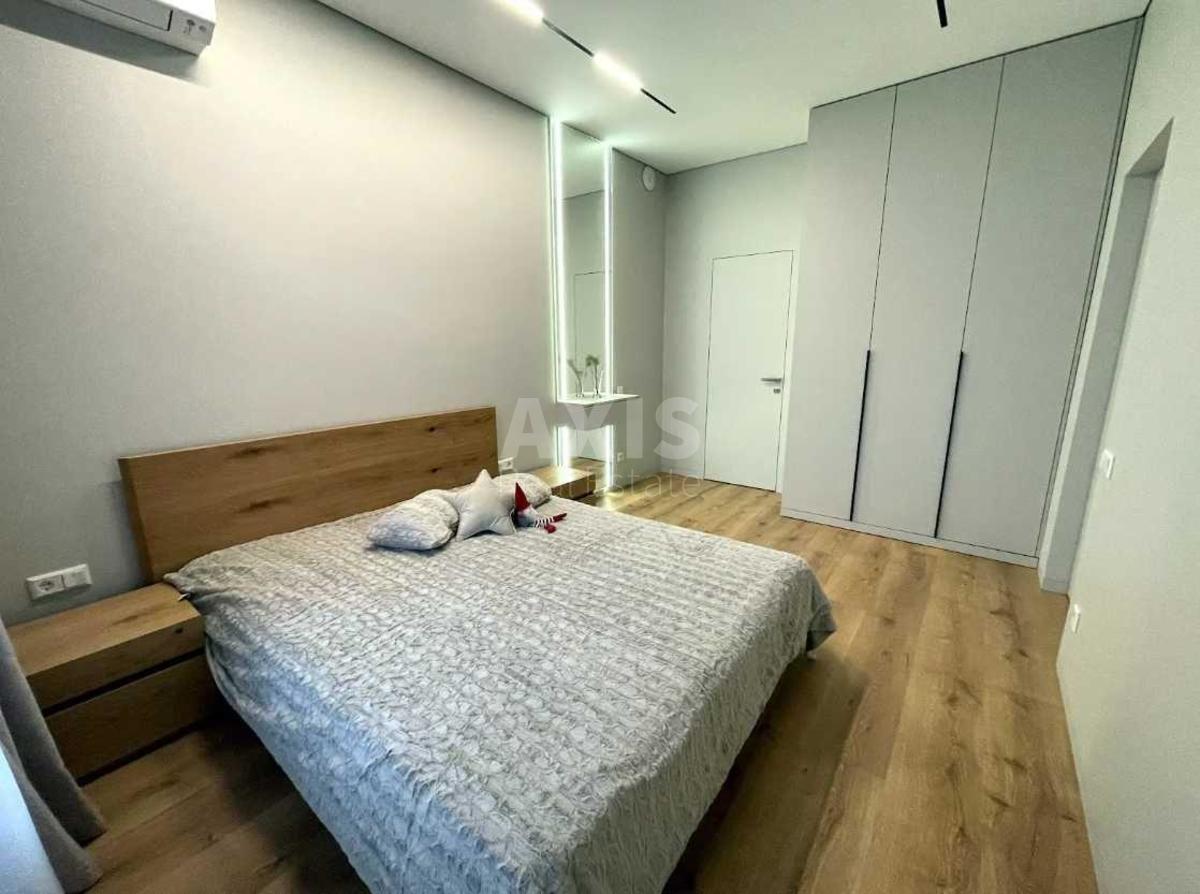 2k apartment vul. Zabolotnogo Akademika 11