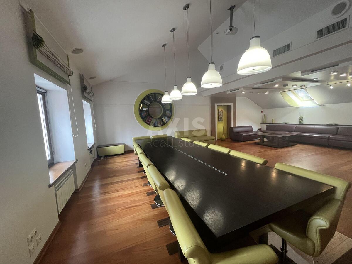 Office vul. Igorivs'ka 1/8, 3200m27