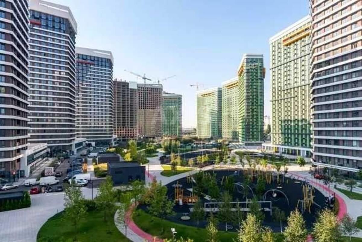 1k apartment nab. Dniprovs'ka 15571580